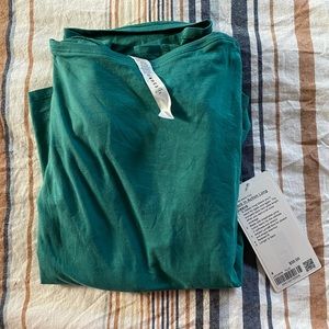 NWT Back in Action LS